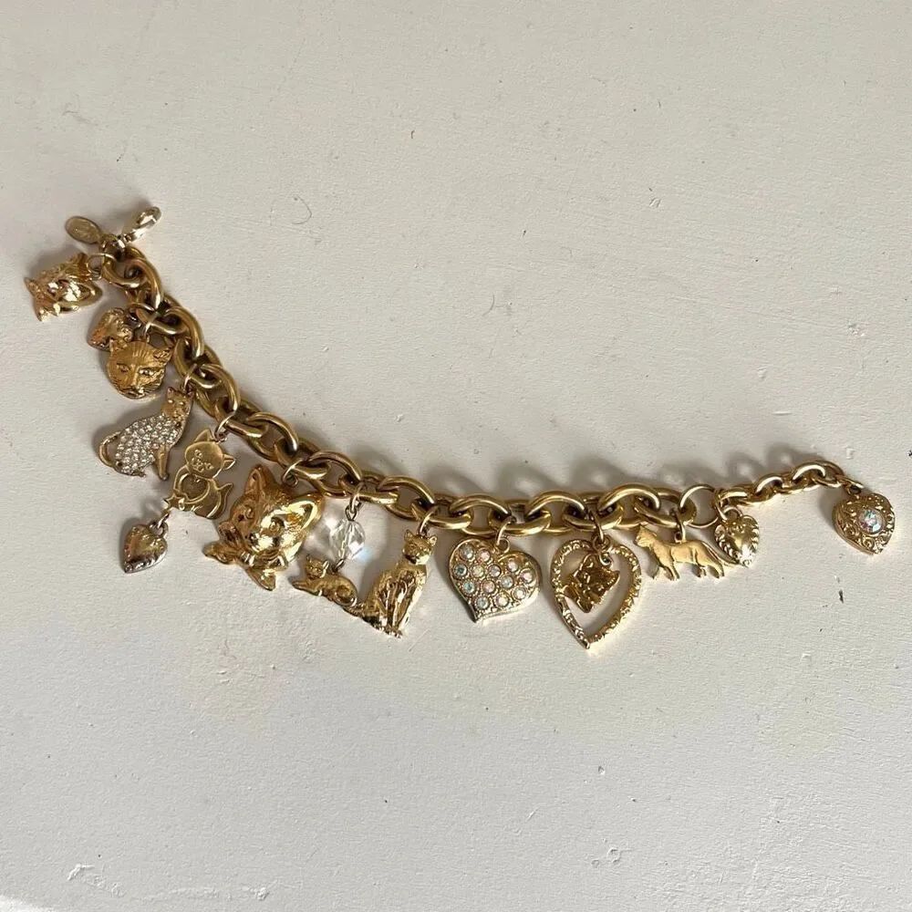 VTG Kirk’s Folly Gold Tone Cat Charm Bracelet Hearts Crystals 8” - Picture 14 of 14